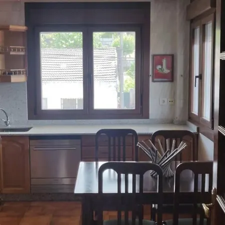 Casa Cerca De Baiona Con Maravillosas Vistas Al Mar. Pontevedra