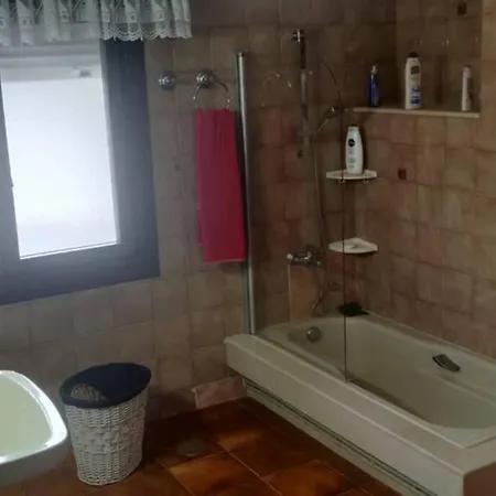 펜션 Casa Os Da Ponte 폰테베드라