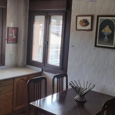 펜션 Casa Os Da Ponte 폰테베드라